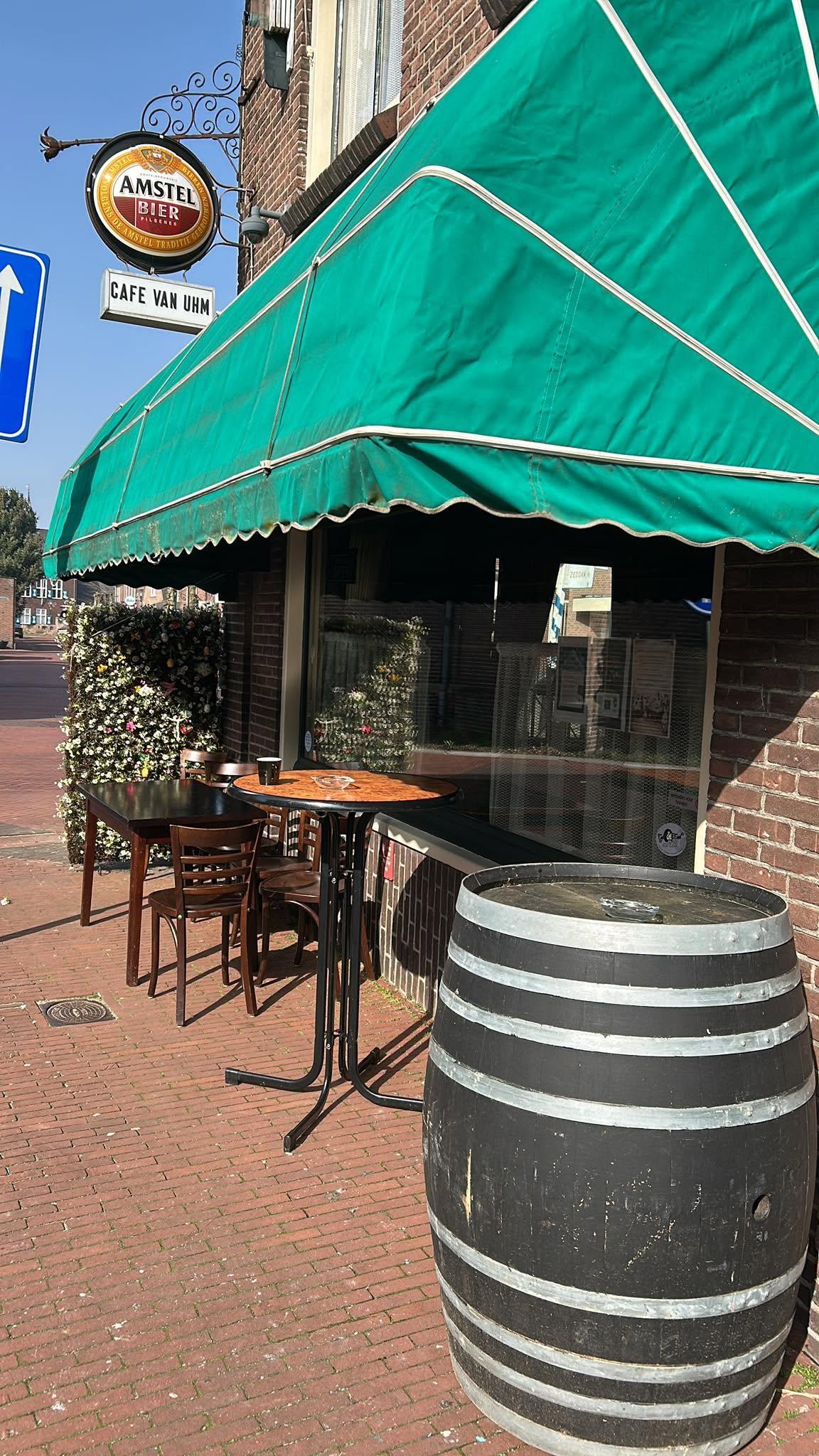 Wehl-singleparty-singlescafe-datingsite-datingbureau-dating-oost-datingoost-cafe-van-uhm-vanuhm-grotestraat-Wehl-singlesavond-ontmoetingsavond-vrijgezel-alleenstaand-singles-singlecafe-van-uhm-datingoost-